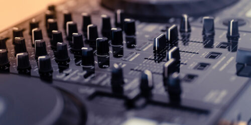 Tips to buy the best audio equipment