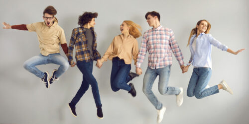 Tips to style casual clothes for men and women