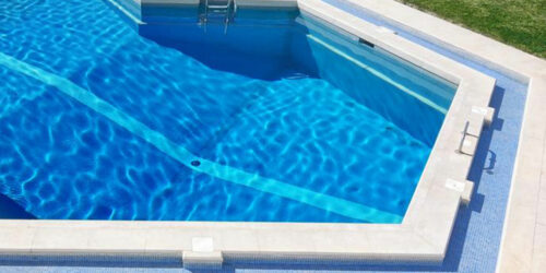 Types of above ground pool liners