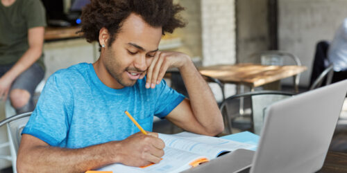 5 Qualities You Must Look For To Identify Best Online College Universities