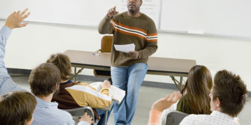 Benefits of enrolling in a community college