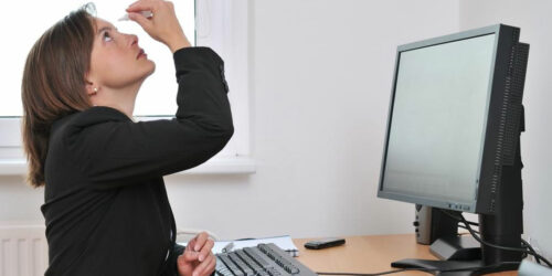 Dry Eyes – Symptoms, Causes, and More
