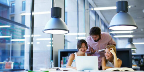 Looking for distance learning program? Here’s how you can choose one