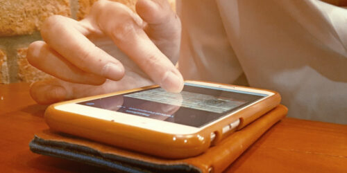 Touchscreen mobile phones and how they’ve evolved