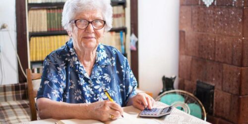 What To Look Out For While Buying Hearing Aids