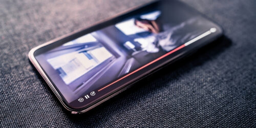 4 Top Smartphone Series – Features and Deals